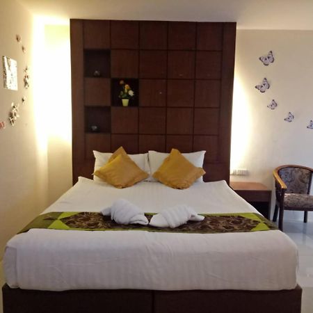 Hotel 7 Sky Residency à Patong Extérieur photo