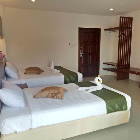 Hotel 7 Sky Residency à Patong Extérieur photo