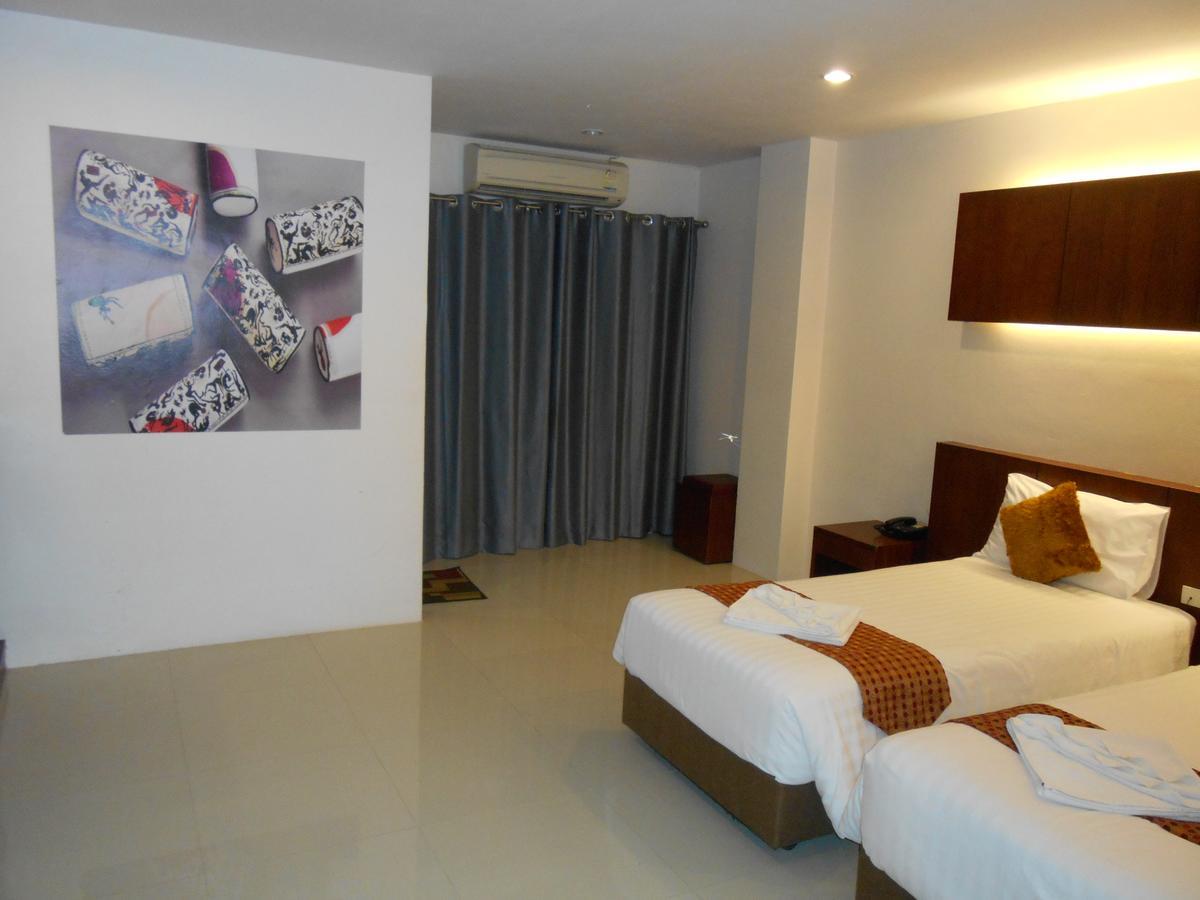 Hotel 7 Sky Residency à Patong Extérieur photo