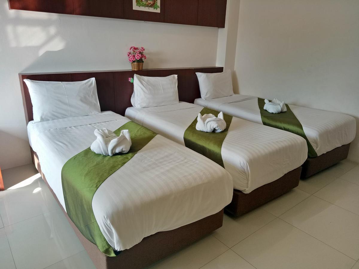 Hotel 7 Sky Residency à Patong Extérieur photo
