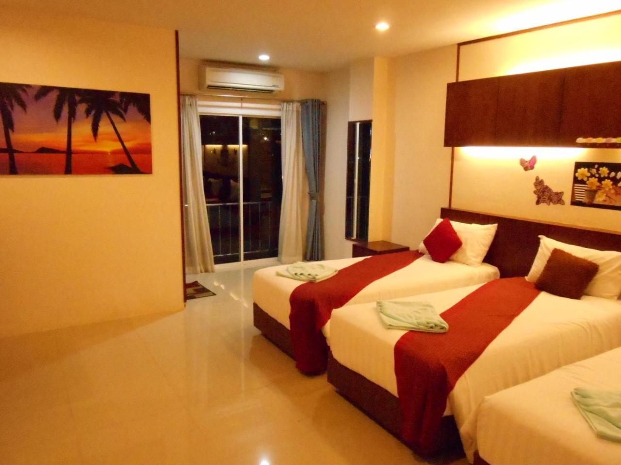 Hotel 7 Sky Residency à Patong Extérieur photo