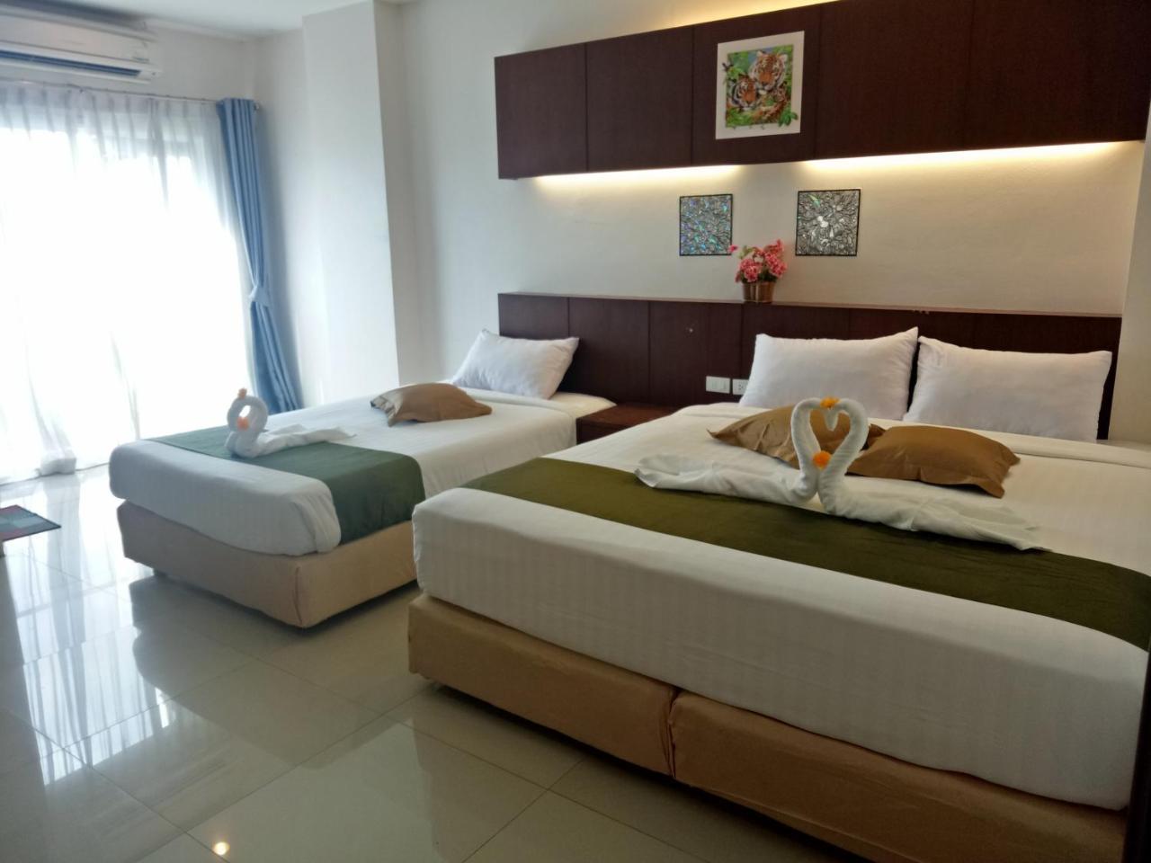 Hotel 7 Sky Residency à Patong Extérieur photo