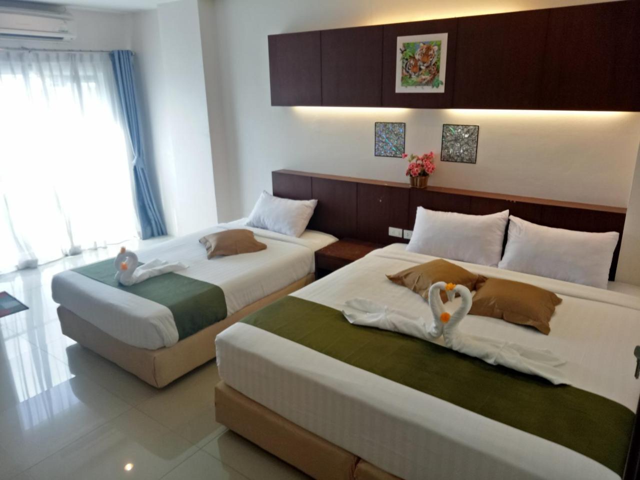 Hotel 7 Sky Residency à Patong Extérieur photo